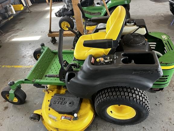 Image of John Deere Z445 Primary image
