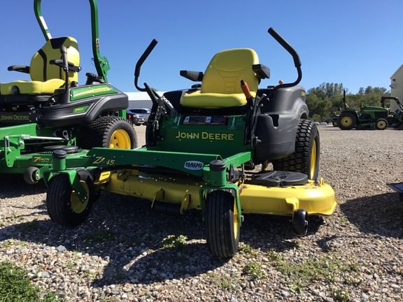 2009 John Deere Z445 Equipment Image0