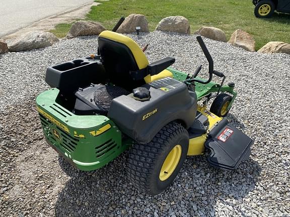 Image of John Deere Z445 equipment image 4