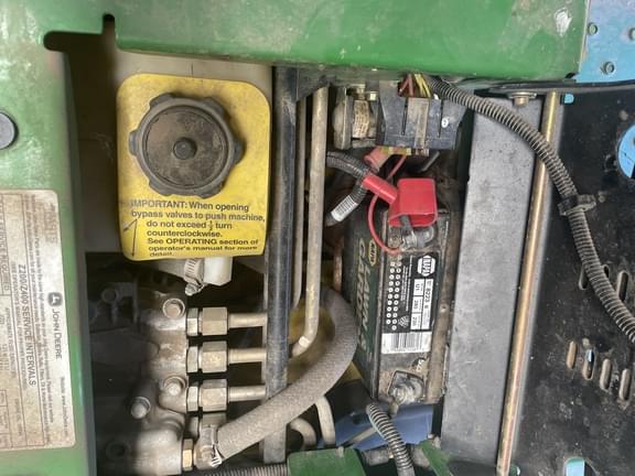 Image of John Deere Z445 equipment image 3