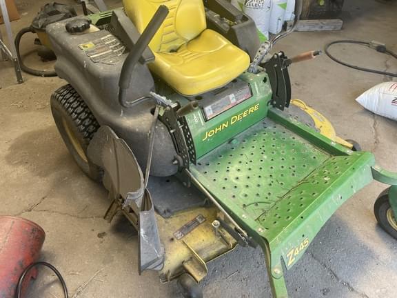 Image of John Deere Z445 Primary image