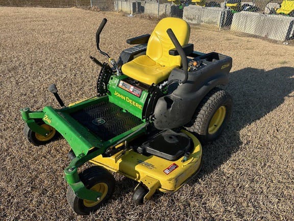 2009 John Deere Z445 Equipment Image0