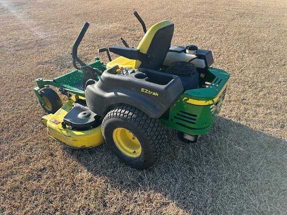 Image of John Deere Z445 equipment image 1