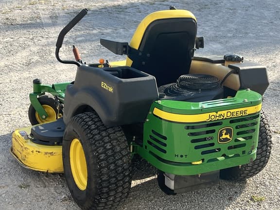 Image of John Deere Z445 equipment image 4