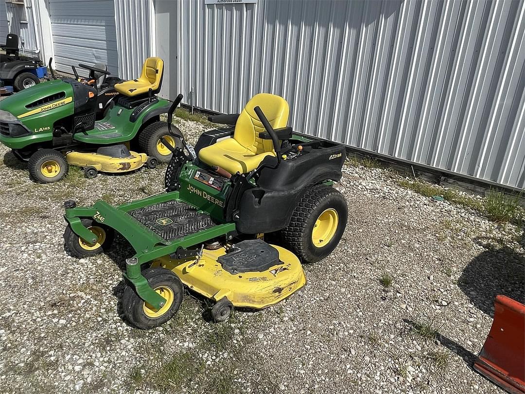 Image of John Deere Z445 Image 0