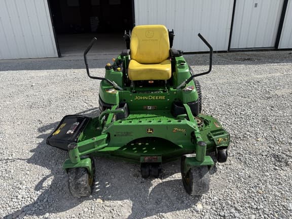 Image of John Deere Z830A equipment image 2