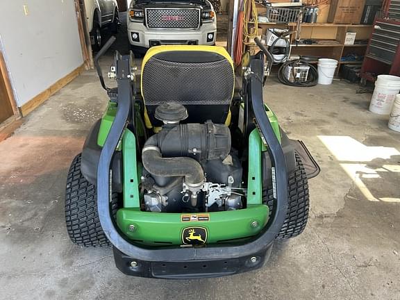 Image of John Deere Z830A equipment image 3