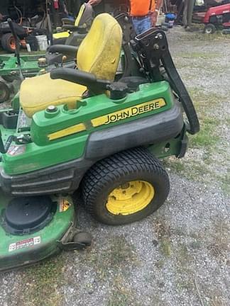 Image of John Deere Z830A equipment image 4
