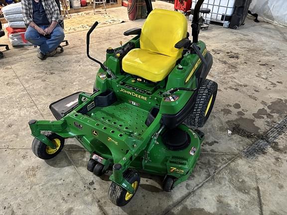 Image of John Deere Z920A equipment image 1