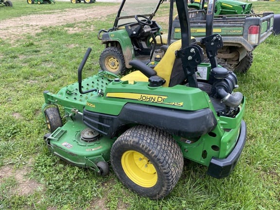 Main image John Deere Z925A