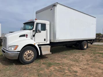 Main image Kenworth T300