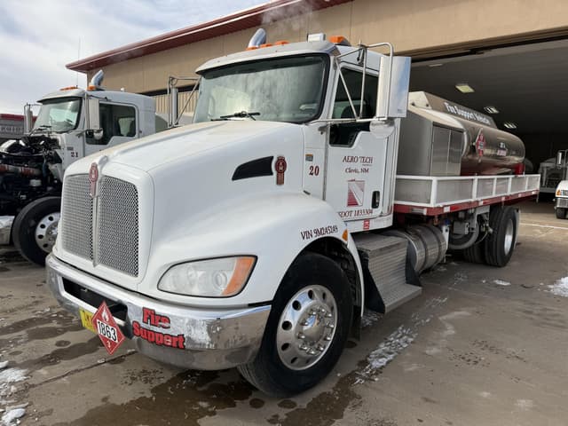 Image of Kenworth T370 equipment image 1