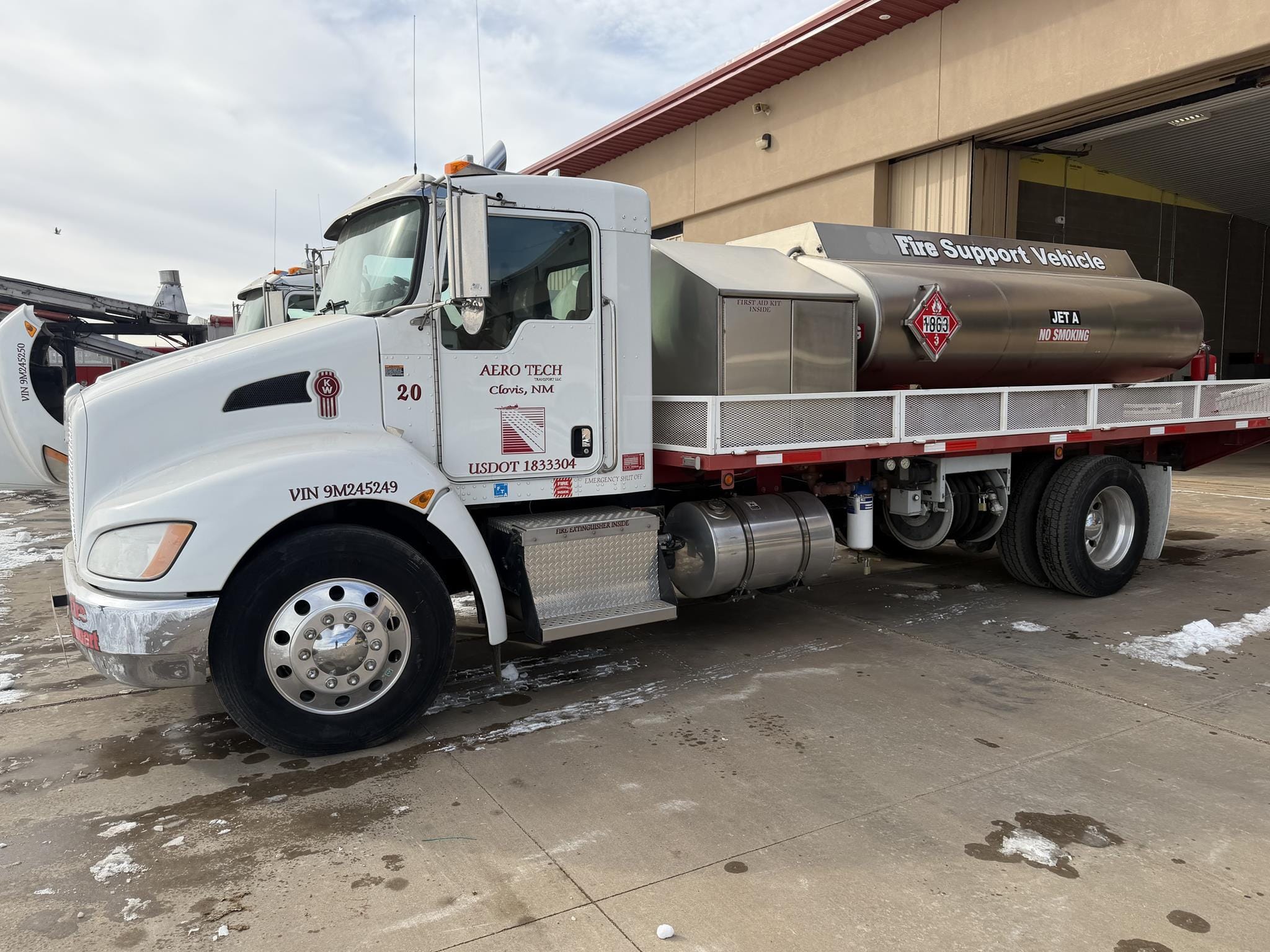 2009 Kenworth T370 Equipment Image0