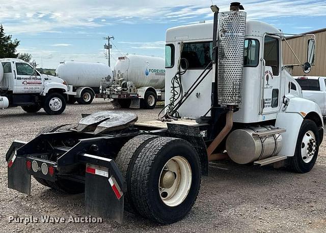 Image of Kenworth T370 equipment image 4