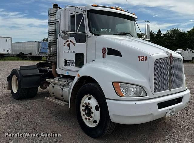 Image of Kenworth T370 equipment image 2