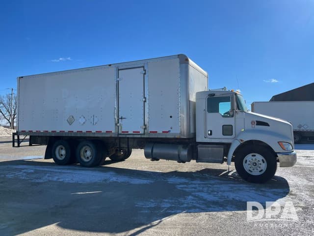 Image of Kenworth T370 equipment image 3