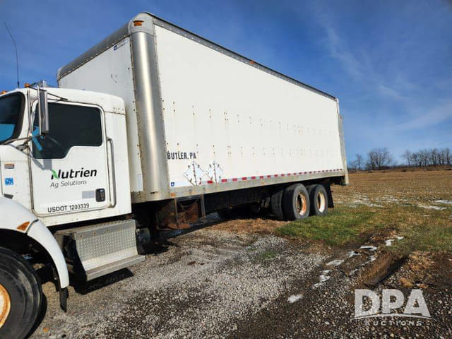 Image of Kenworth T370 equipment image 1