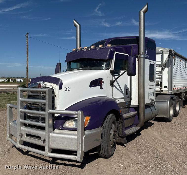 2009 Kenworth T600 Equipment Image0