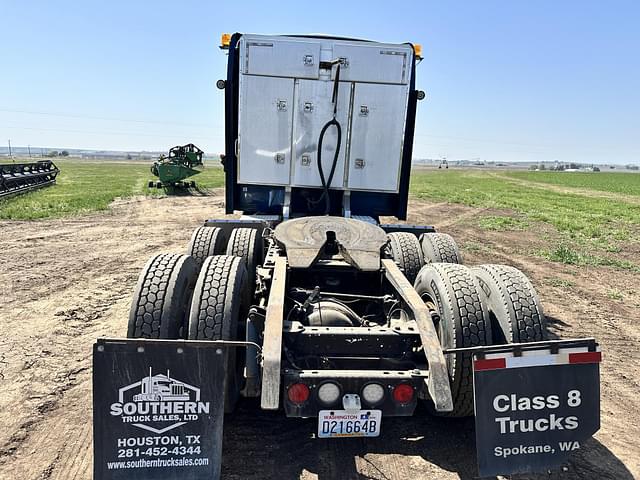 Image of Kenworth T600 equipment image 3