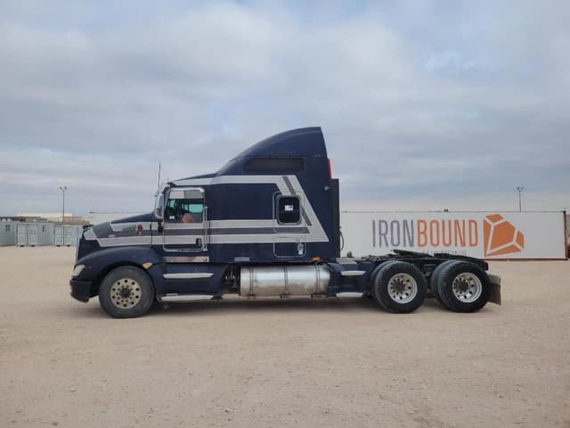 Image of Kenworth T600 equipment image 2