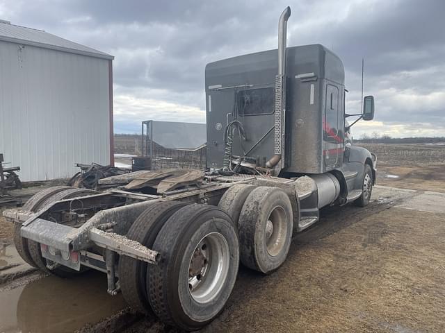 Image of Kenworth T660 equipment image 4