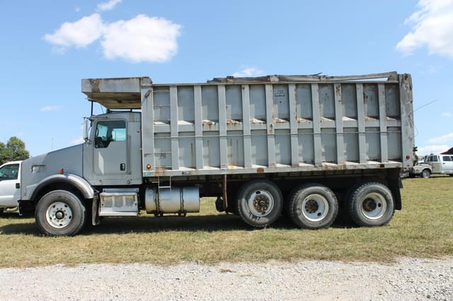 Image of Kenworth T800 equipment image 1