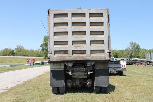 Image of Kenworth T800 equipment image 3