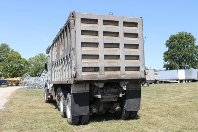 Image of Kenworth T800 equipment image 4