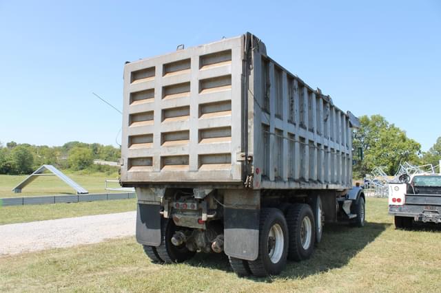 Image of Kenworth T800 equipment image 2