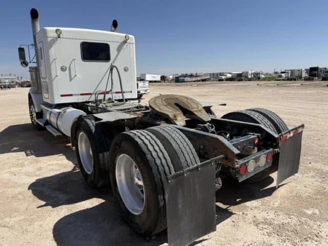 Image of Kenworth T800 equipment image 3