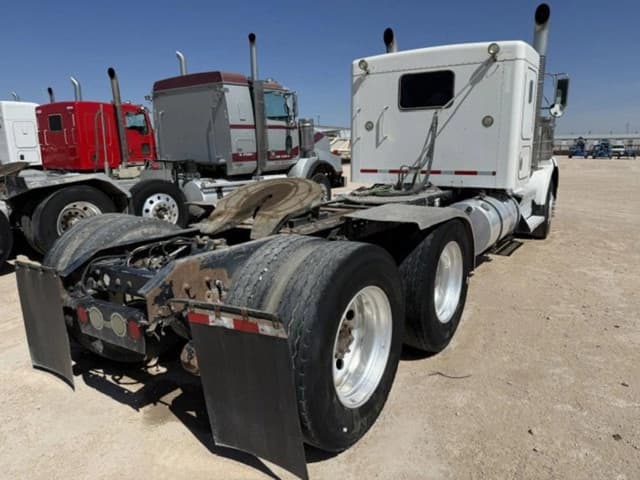 Image of Kenworth T800 equipment image 4