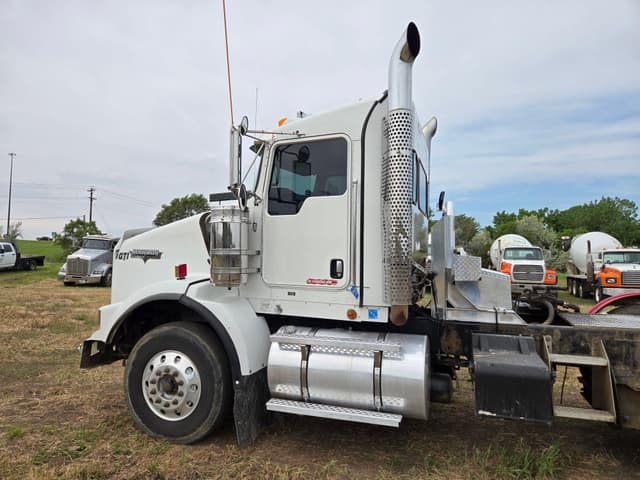 Image of Kenworth T800 equipment image 4