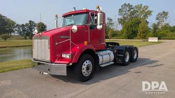 Main image Kenworth T800