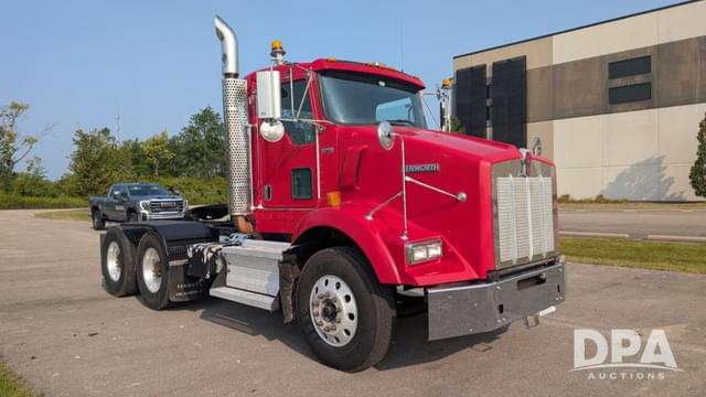 Image of Kenworth T800 equipment image 1
