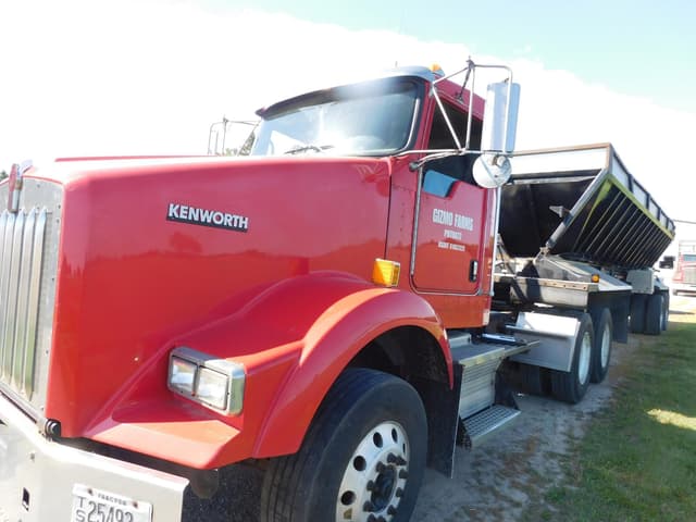 Image of Kenworth T800 equipment image 1