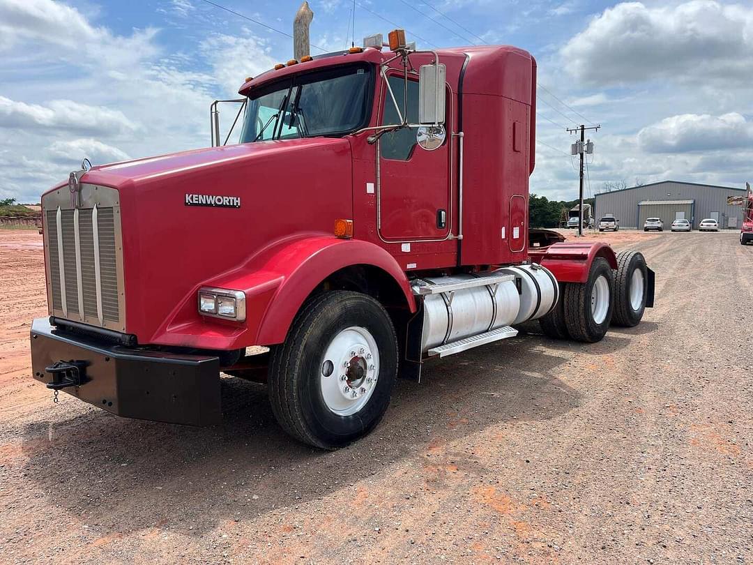 Image of Kenworth T800 Primary image
