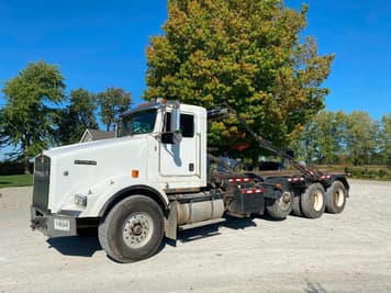Main image Kenworth T800