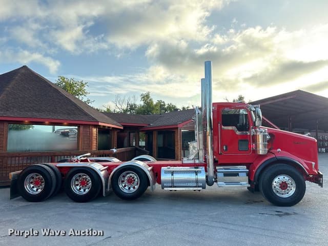Image of Kenworth T800 equipment image 3