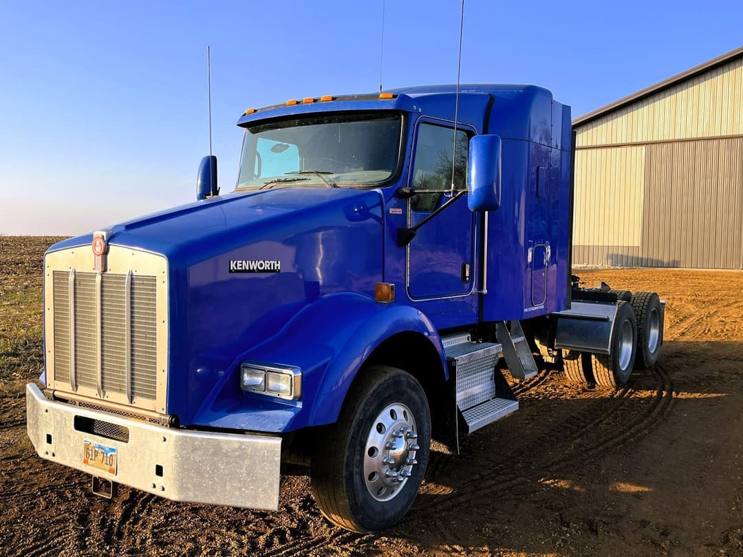 Image of Kenworth T800 Primary image