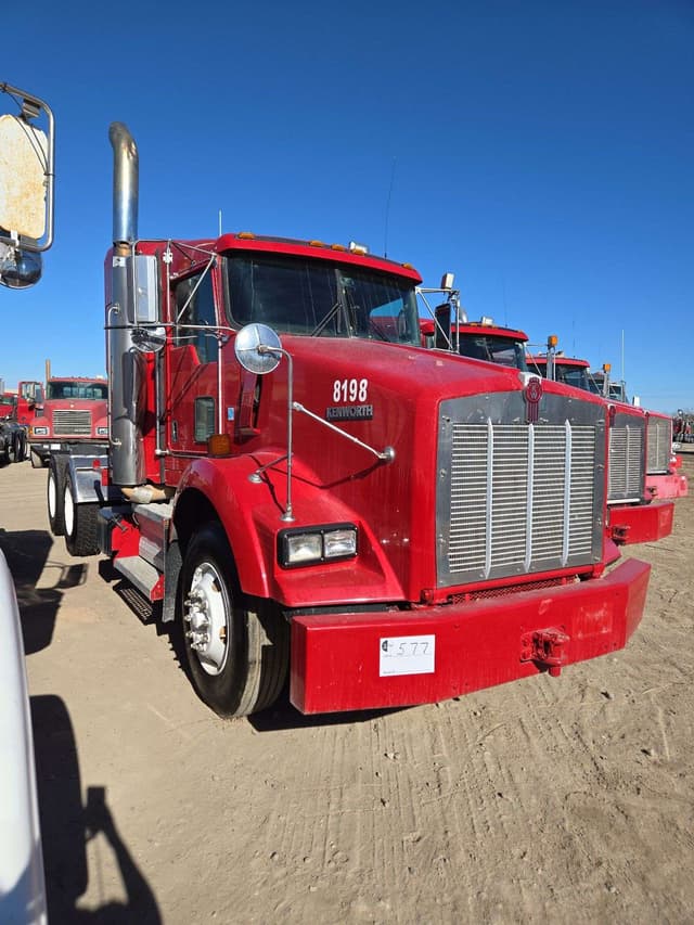 Image of Kenworth T800 equipment image 3