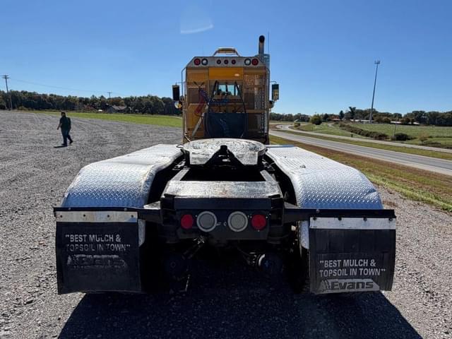 Image of Kenworth T800 equipment image 4
