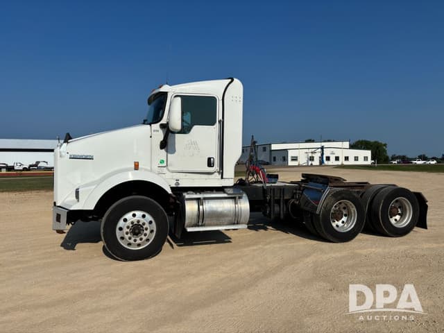 Image of Kenworth T800 equipment image 2