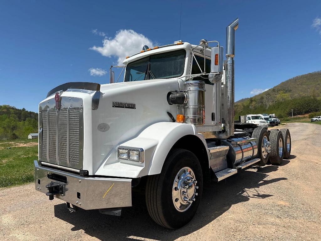 Image of Kenworth T800 Primary image