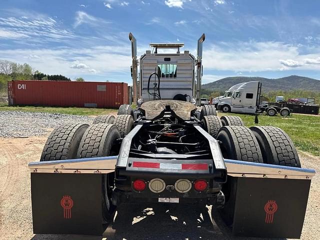 Image of Kenworth T800 equipment image 3