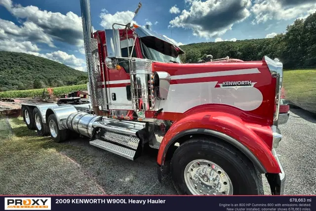 Image of Kenworth W900L equipment image 2