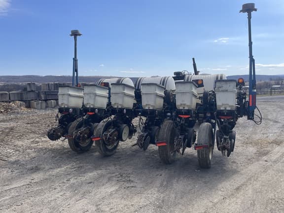 Image of Kinze 3000 equipment image 4