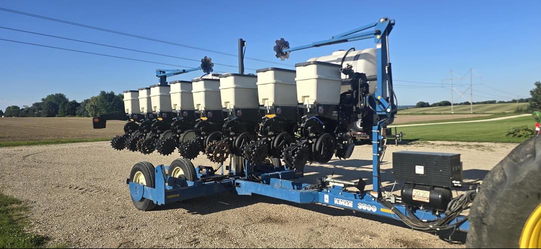 Image of Kinze 3500 Primary image