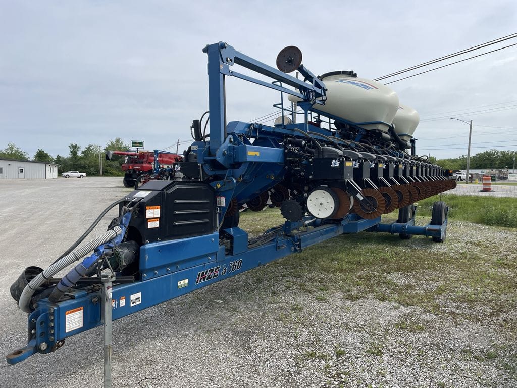 2009 Kinze 3660ASD Equipment Image0