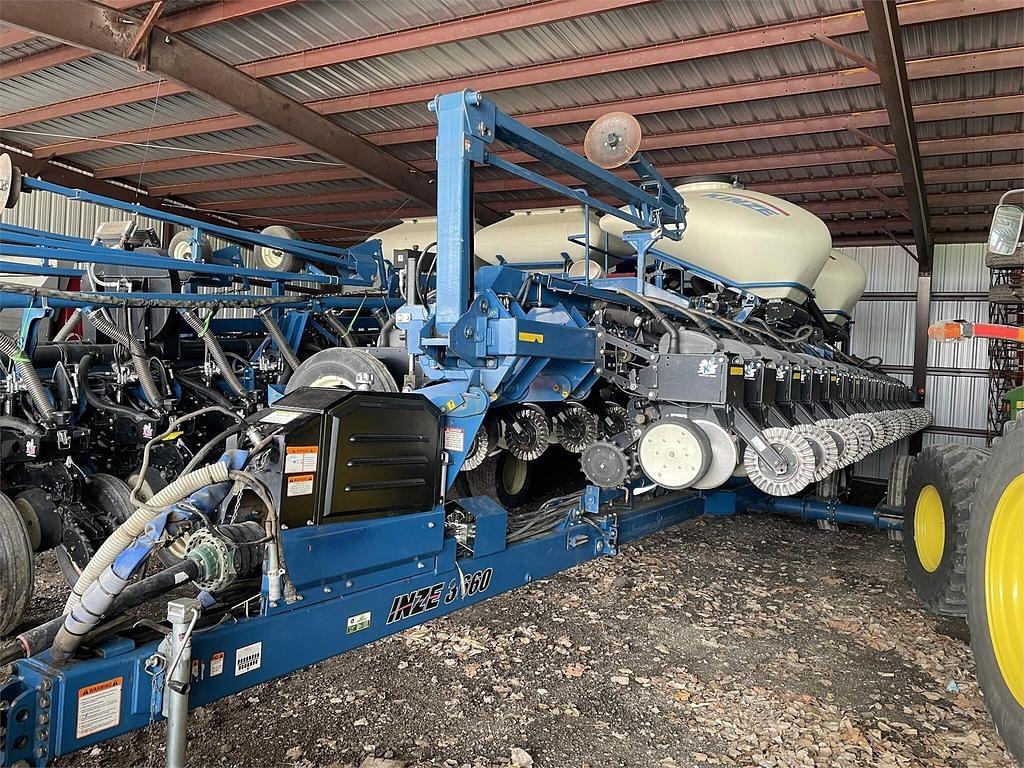 Image of Kinze 3600 Primary image