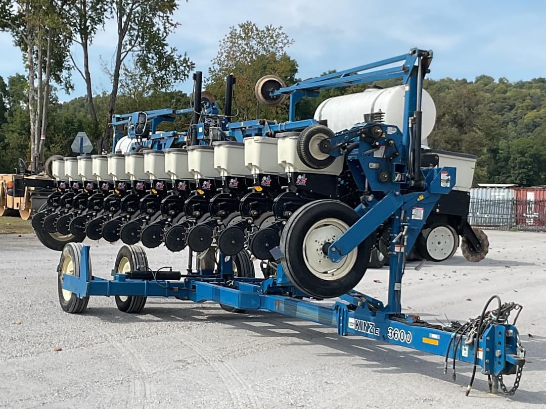 Image of Kinze 3600 Primary image